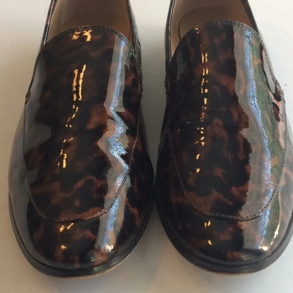 Banana Republic Leopard Print Patent Leather Flats